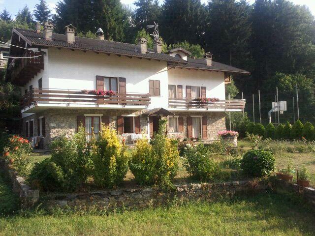 Casa Livia Maria Apartment Teglio Exterior photo